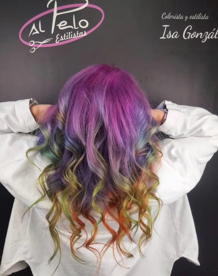 Combinación de colores fantasía· Al Pelo Estilistas